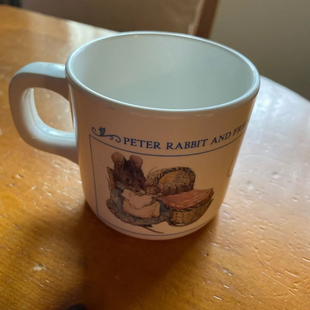 Vintage 3 pc Beatrix Potter Plate, Bowl, & Cup for Toddler / Baby, Petter Rabbit - Picture 6 of 11